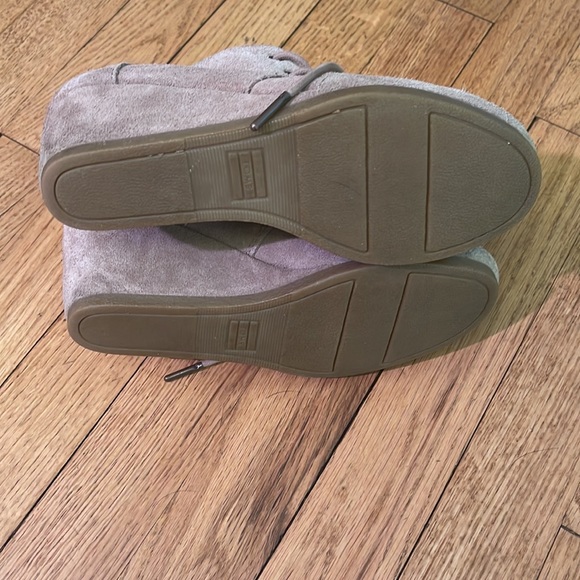 EYC Toms Suede Wedge Bootie - Picture 4 of 5